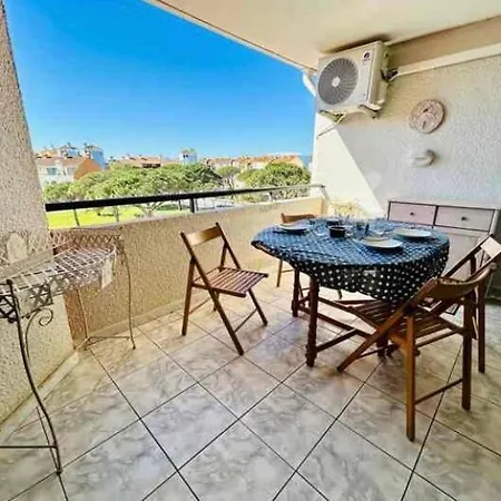 View With Pool Apartament
