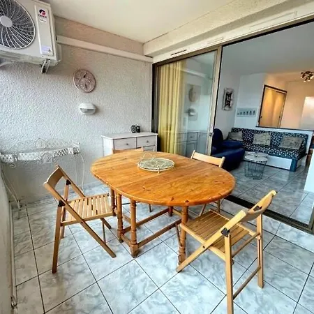 View With Pool Le Barcarès