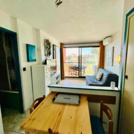 View With Pool * Le Barcarès