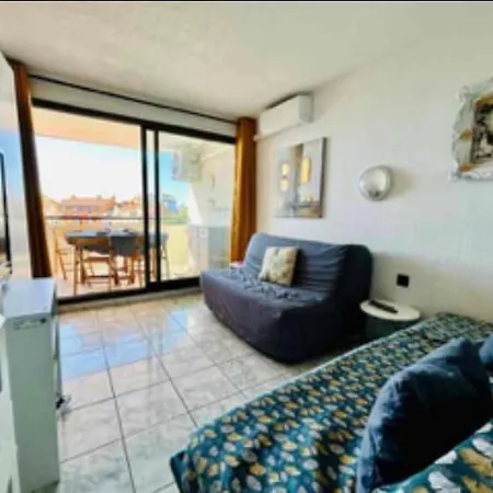 Apartment View With Pool Le Barcares