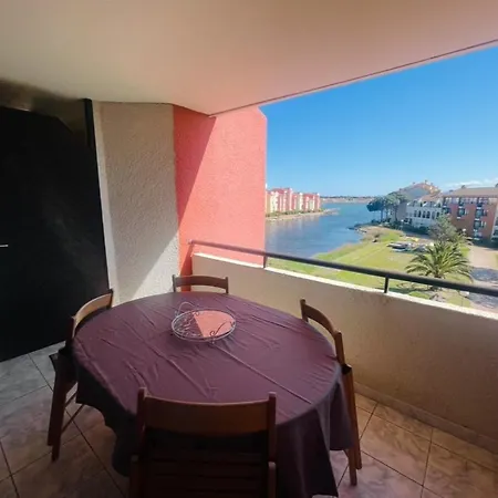 Apartment View With Pool *
