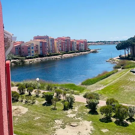 Apartment View With Pool Le Barcares