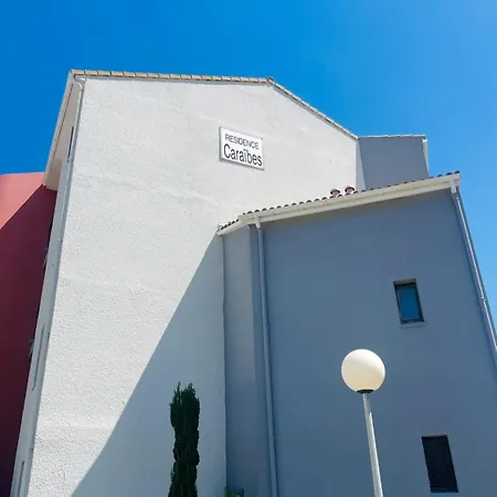 View With Pool Apartment