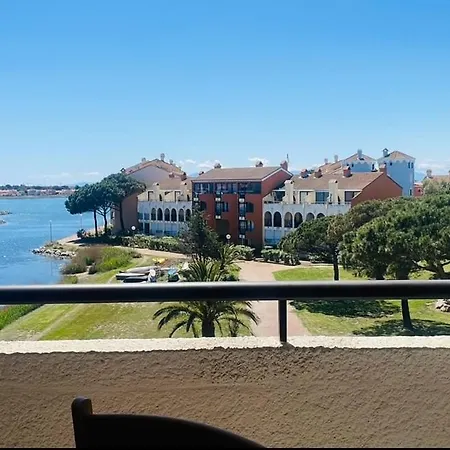 Apartment View With Pool *